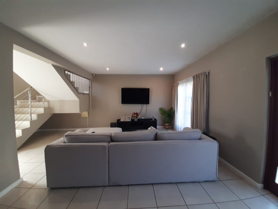 3 Bedroom Property for Sale in Abbotsford Eastern Cape